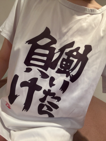 えな♪ の うごく