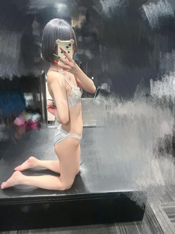 ホック外してー？