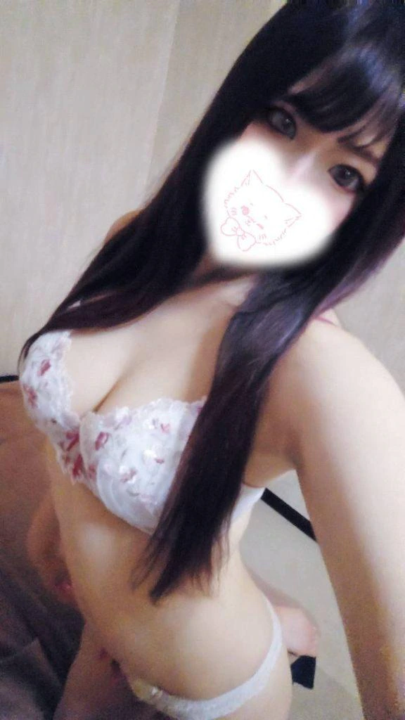 水着姿も！？！