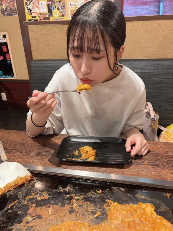 実質A✌︎女優の松本いちかちゃんとヤッてる😳