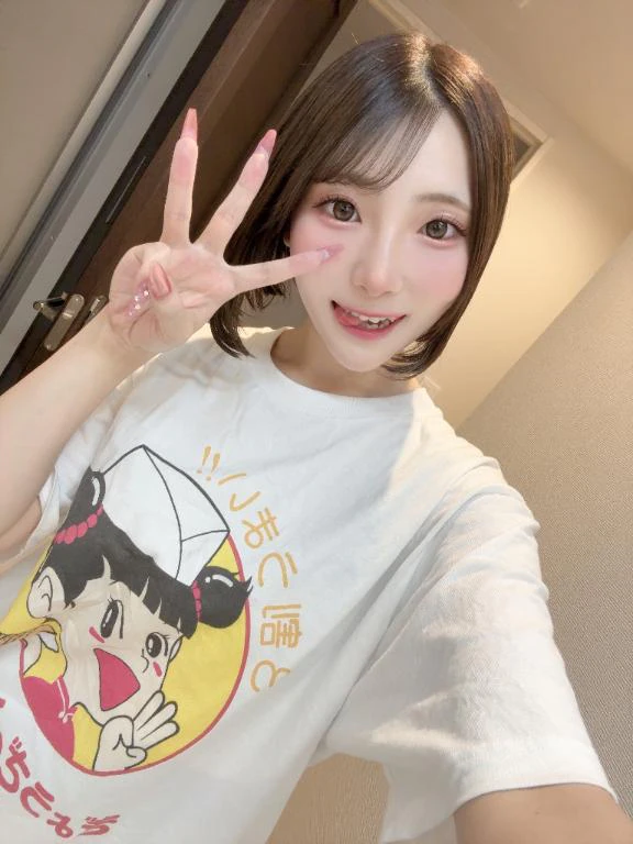 現在は金髪ボブです💛