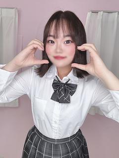 みな