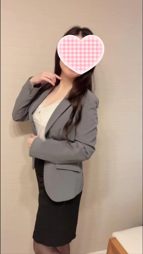 コスプレ紹介②📖 スーツ(膝丈)👠
