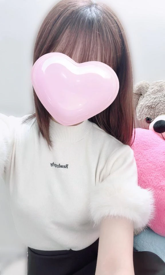 るりな 今日はお休みです☔️