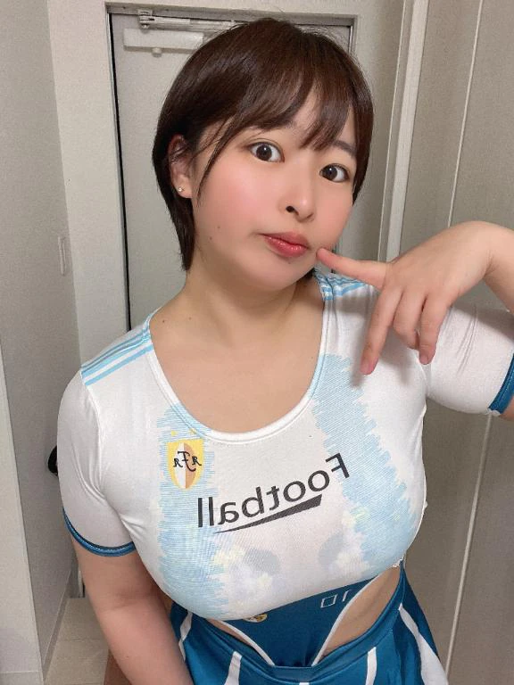 すけてる