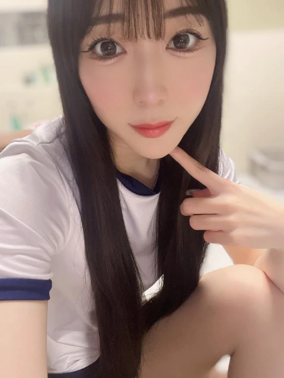 ２１：３０