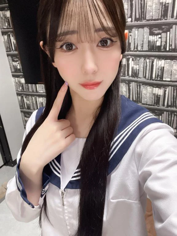 ア、アレッ？