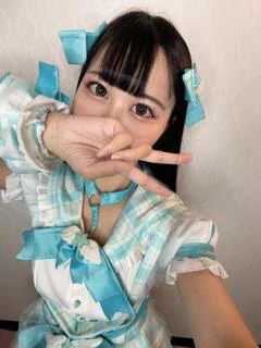 つき