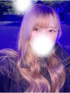 ゆりな