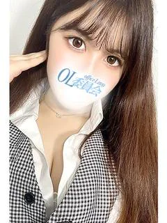 倉田うみ