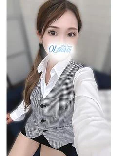 上原ゆりあ