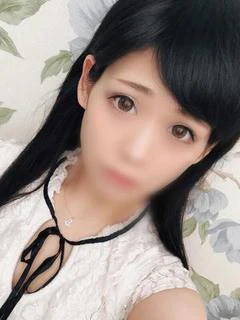 朝比奈サリー