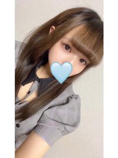 桃瀬ひなみ