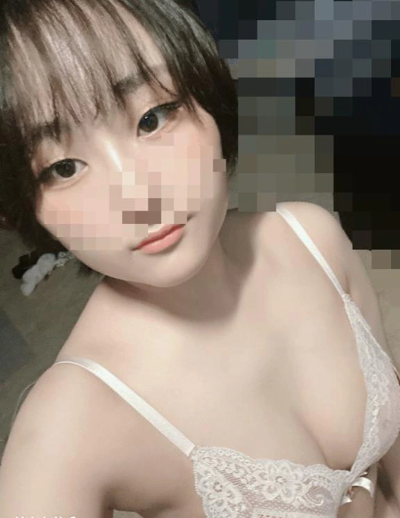 触ってみますか？🍑