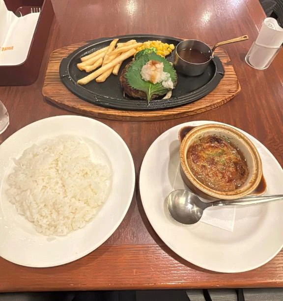 食べるの大好きっ🤤💟