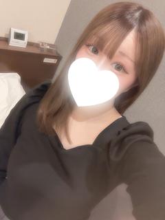 黒木みな