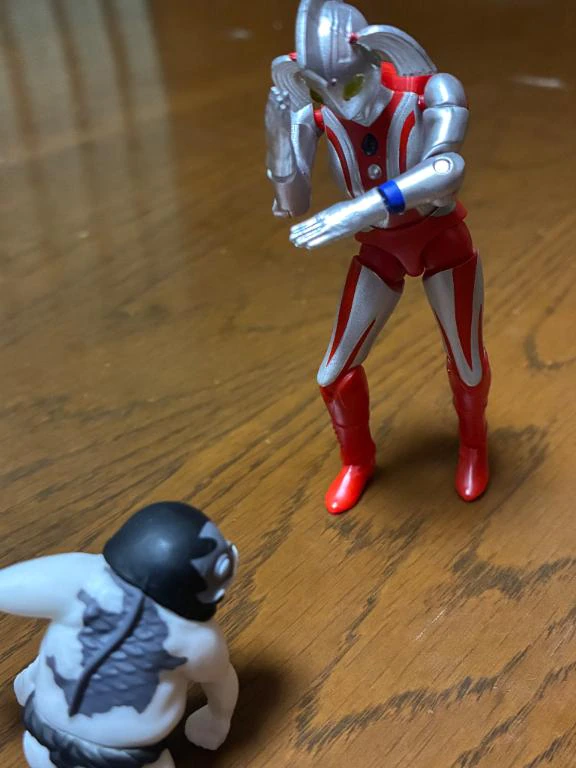 なっ、
