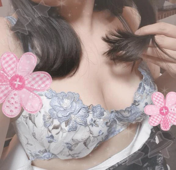 ‪( ◜௰◝ )‬