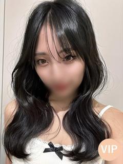 マユ