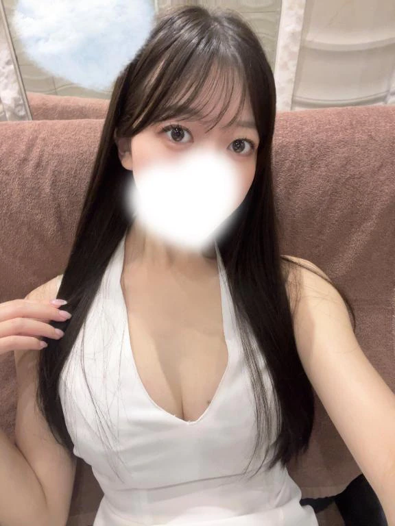 えっちな人ほど目を見ない説👀♡