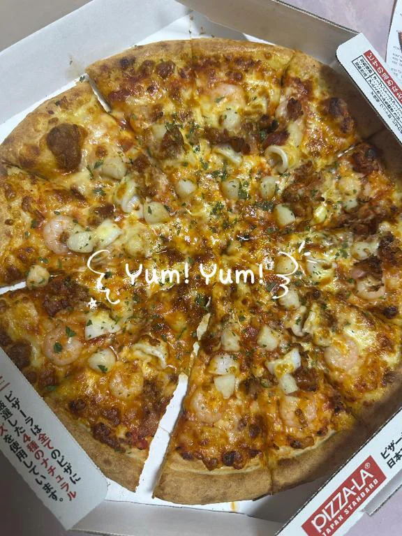 ピザパしたよん🍕