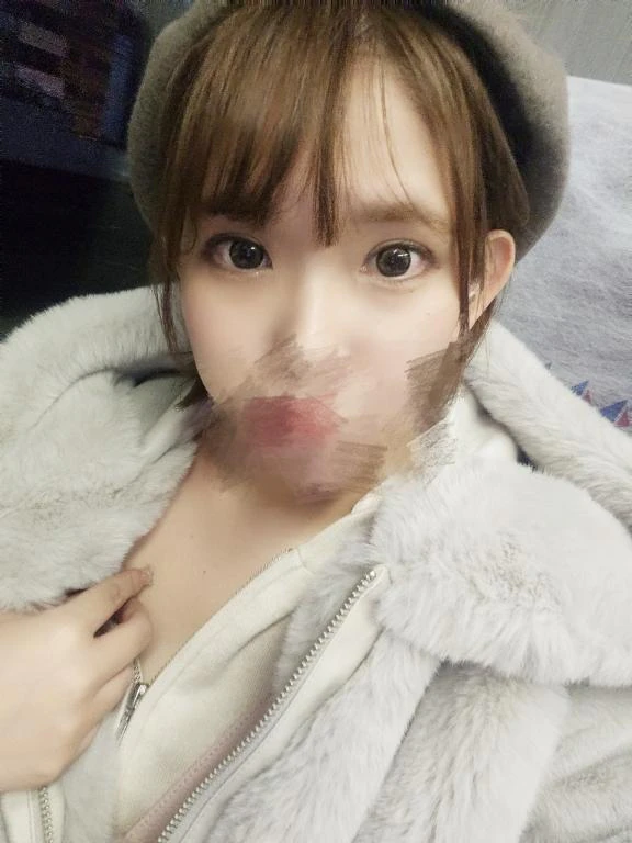 キス魔女子、入店💓