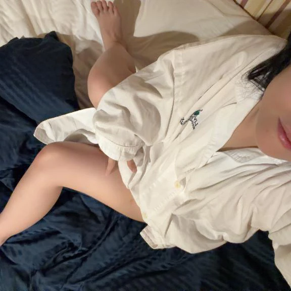 朝から…？