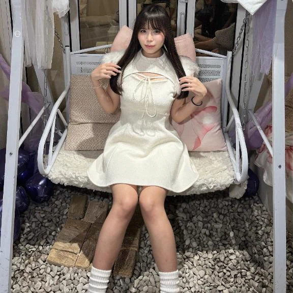 見つめながらのプレイ…