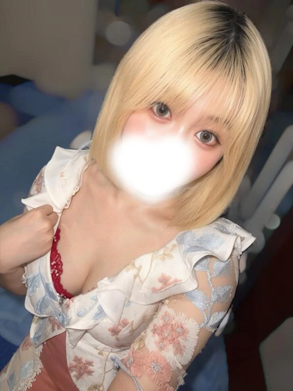 明日は12時〜💗