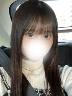 なな [NANA]