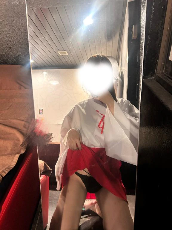 巫女と一緒に、、