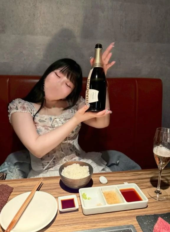 無限もぐもぐ🥢