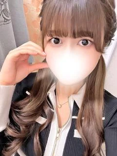 ゆりな