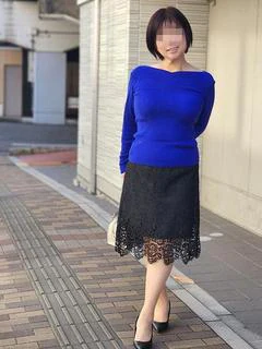 摩美