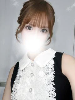 モモナ