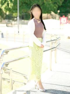 葉山優衣