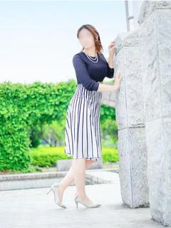 秋山
