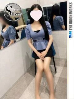 綾乃ほたる