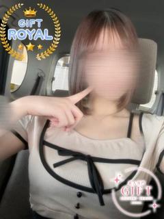 南瀬のの【ROYAL】