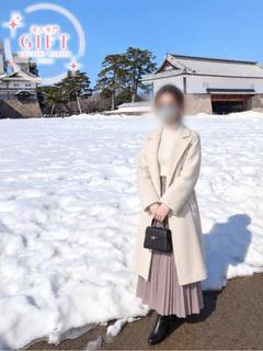 菜々緒りん