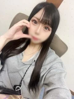 ゆりな
