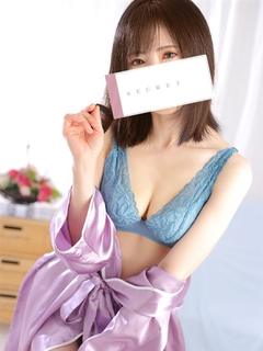 七沢みあ