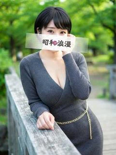 加賀 るりか