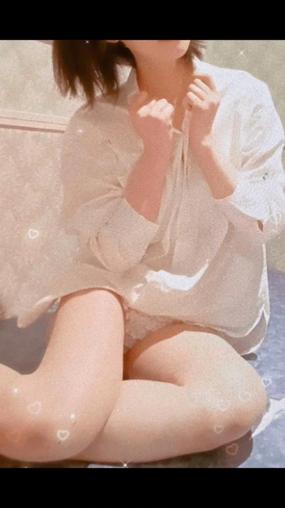 彼シャツなはにゅニャンニャン🐈🙌