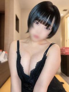 愛野　ひなの