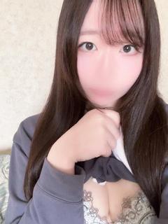 ねね【唾液たっぷり濃厚フェラ】