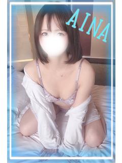 あいな【桃尻美bodyな彼女】