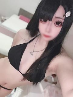ゆゆ【小悪魔系えち娘...