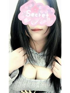 みいな(浣腸、生AF...