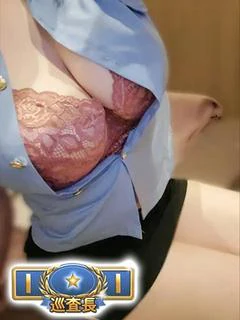 ゆな巡査長